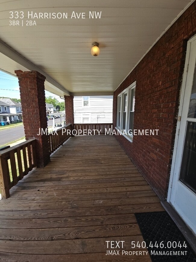Photo - 333 Harrison Ave NW