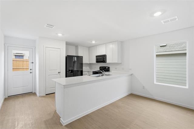 Photo - 1013 Calley Pear Trl