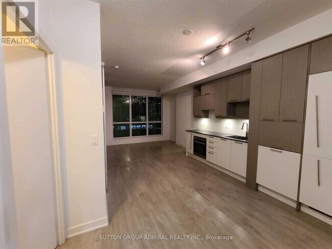 Photo - 199 Richmond St W Unité 2003