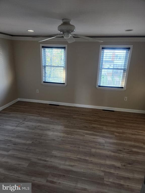 Photo - 8019 Gough St