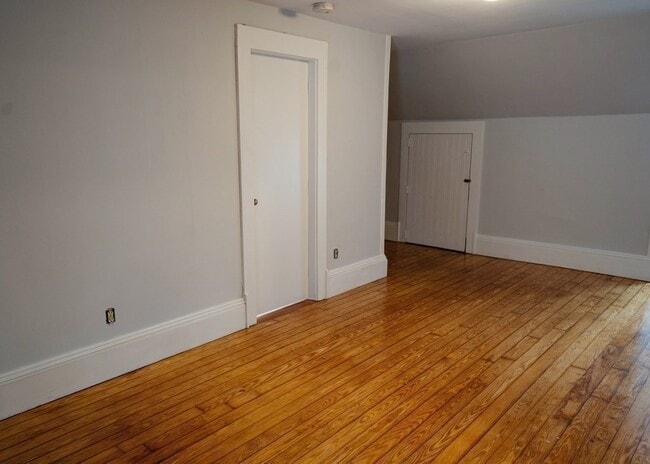 Photo - 315 Lafayette St Unidad 3
