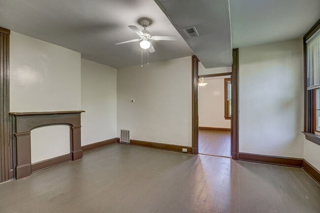 Photo - 111 Gage St Unit 2