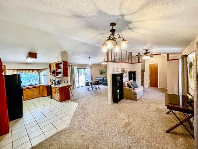 Photo - 604 Elora Dr