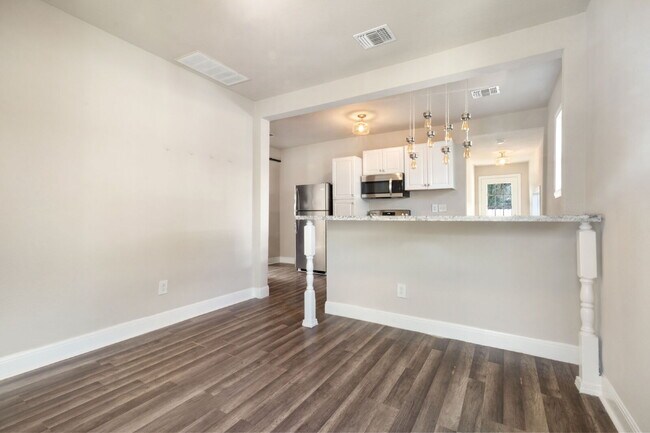 150 Sonora St