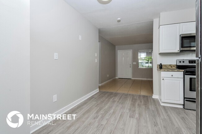 Photo - 2408 Avenue A NW