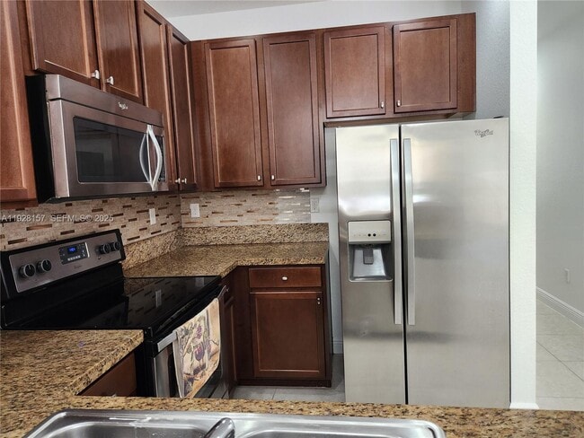 Photo - 14677 SW 9th St