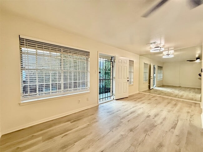 Photo - 6401 Skyline Dr Unidad 36