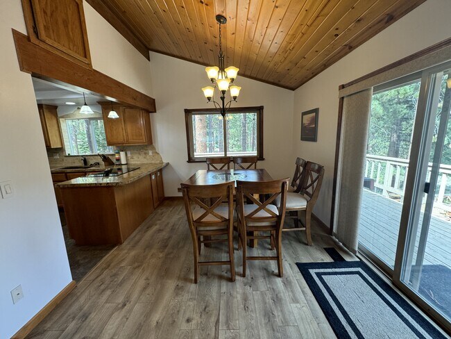 Photo - 1103 Sundown Trail