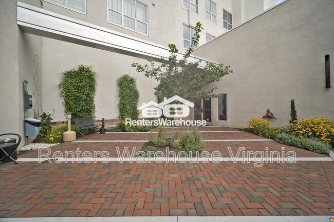 Photo - 500 Granby St