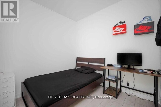 Photo - 950 Portage Pkwy Unit 3703
