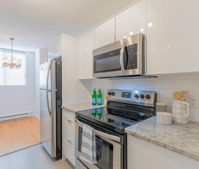 Cameron Arms Apartments