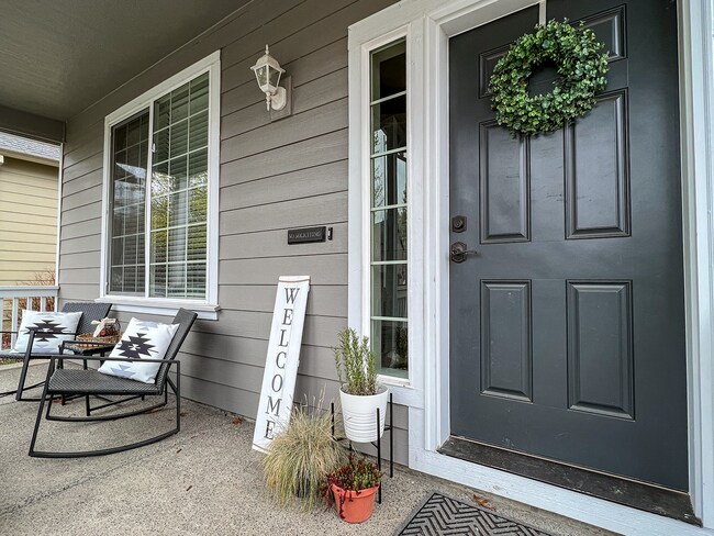 Photo - Beautiful 3 Bed + 2.5 Baths home with Larg...