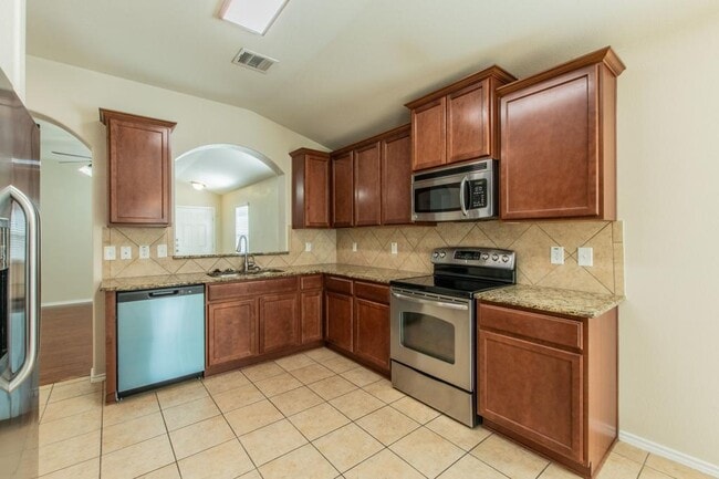 4908 Bayer Hollow Dr