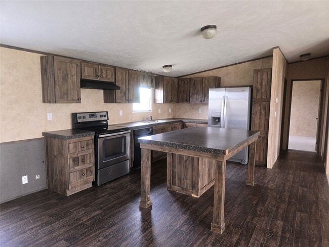 Photo - 795 Rd 5701