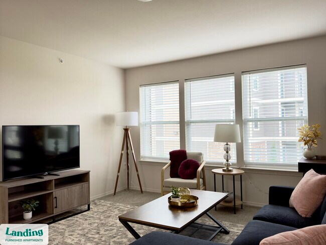 Photo - 301 Towne Center Dr Unidad 427