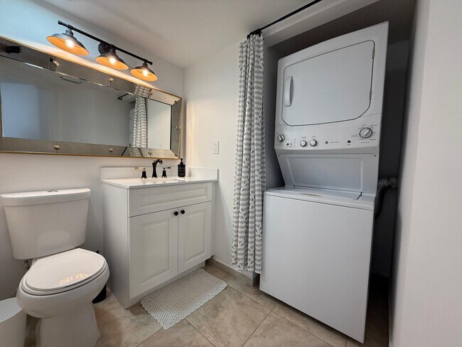 Photo - 16206 Glenmoor Dr Unidad 206