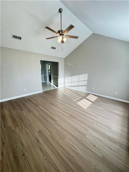 Photo - 1381 Coalition Cir
