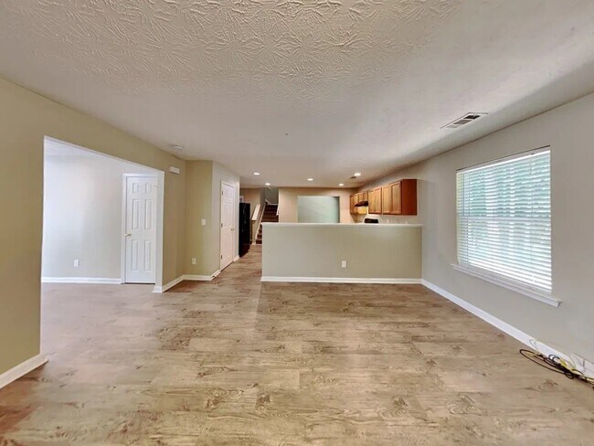 Photo - 4539 Parkway Cir