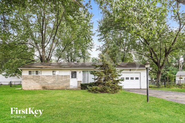 Building Photo - 505 Vista Dr