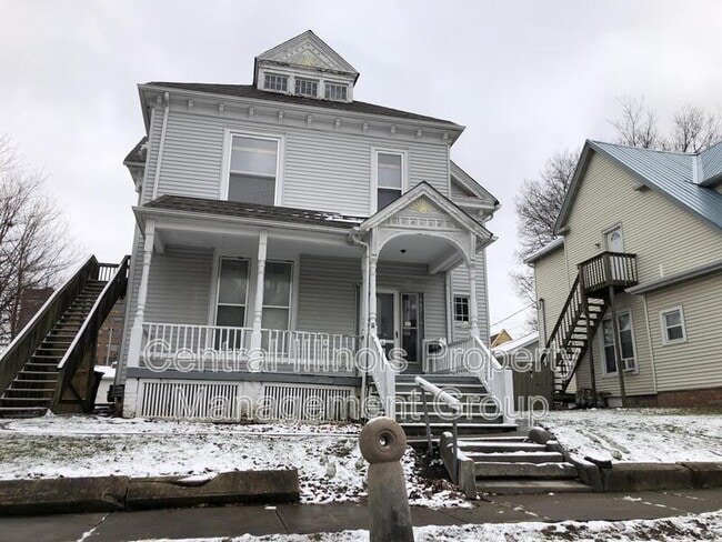Building Photo - 407 E Monroe St