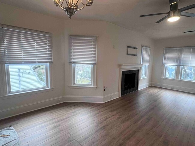 Photo - 61 Wollaston Ave Unit 2