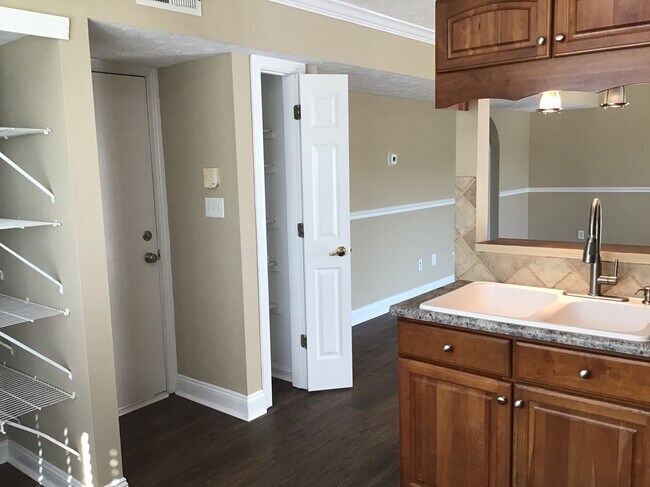 Photo - 6707 Wimbledon Dr