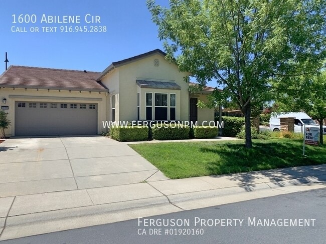 Photo - 1600 Abilene Cir