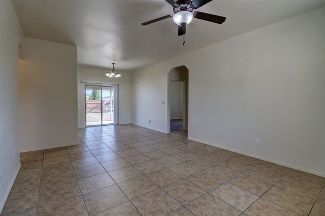 Photo - 7750 Spouse Dr