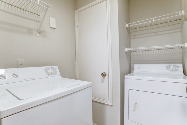 Kings Mill Apartment Homes