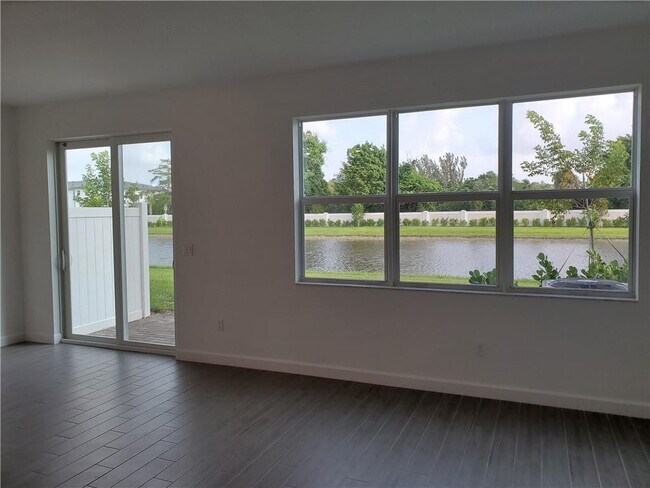 Photo - 4922 Navali Dr