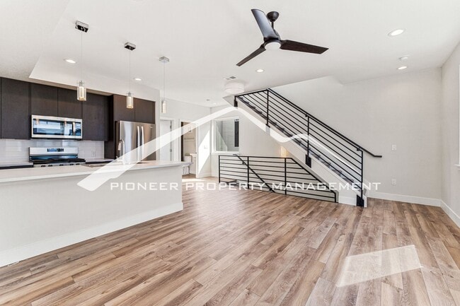 Photo - 1182 S Reed St