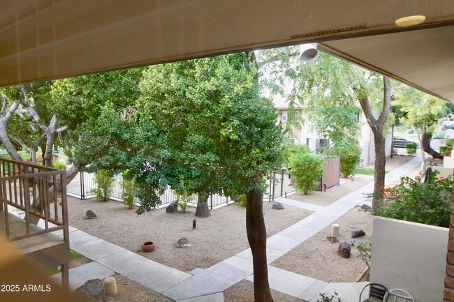 Photo - 4701 N 68th St Apartamento Unidad 136
