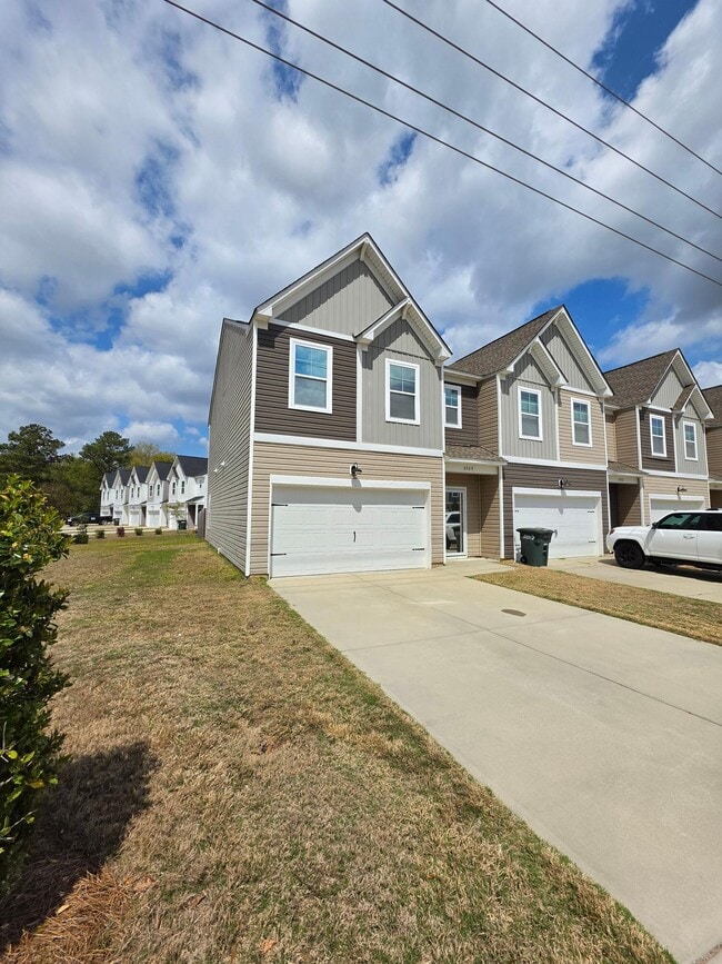 Photo - 2969 Old Field Rd