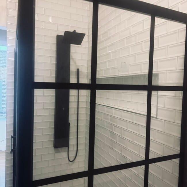 Building Photo - 1412 E Marquette Rd Unit 3