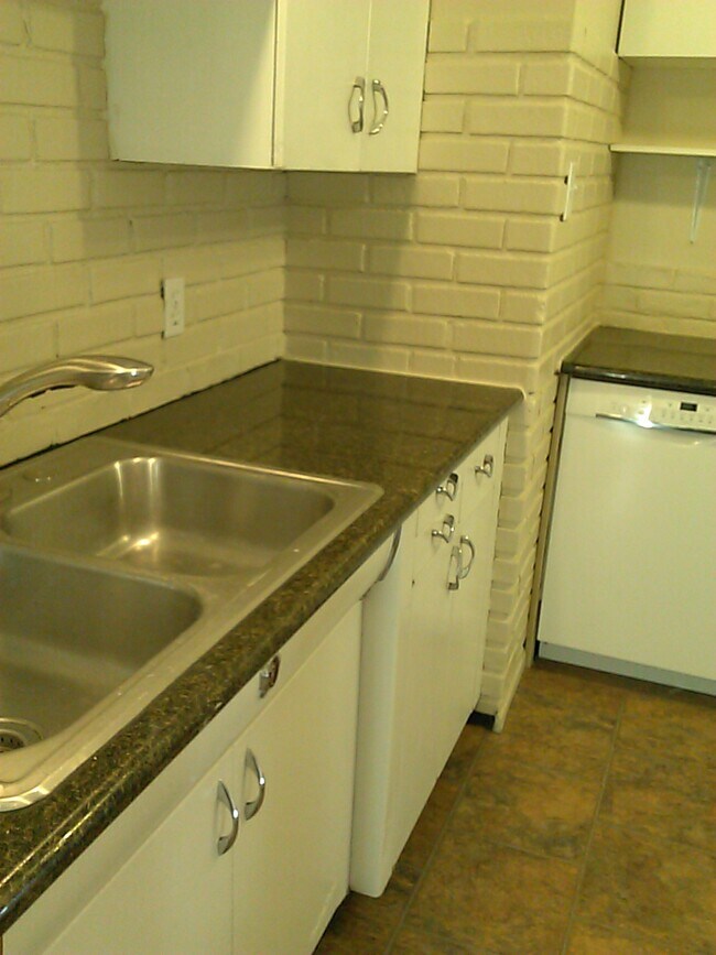 Photo - 1211 W Dalke Ave