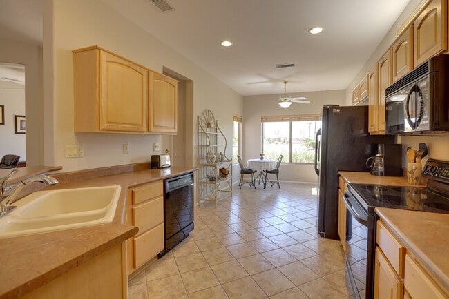 Photo - 15271 W Pantano Dr Unidad SI ID1546275P