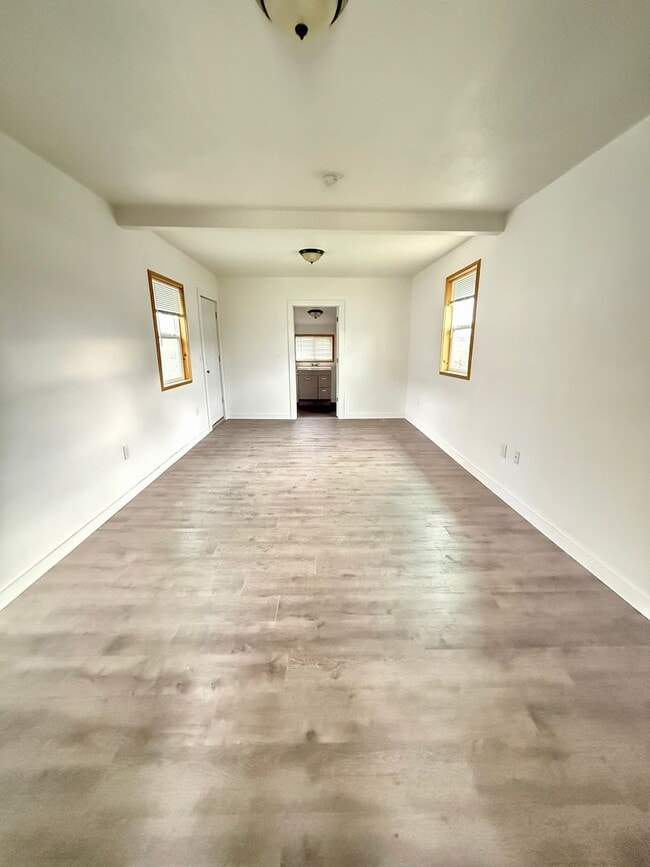 Photo - Studio Month to Month Lease