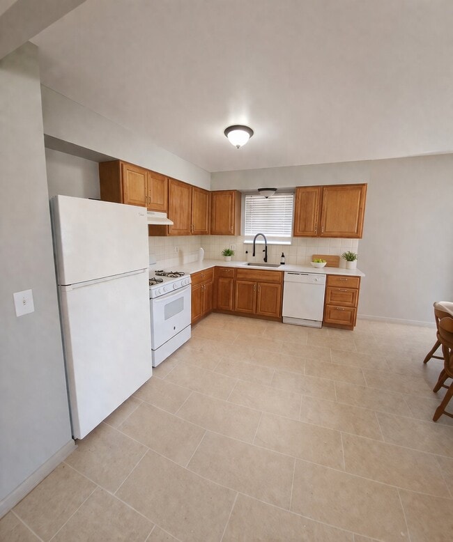 Photo - 31779 Ryan Rd