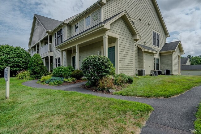 Photo - 2404 Pipers Ct
