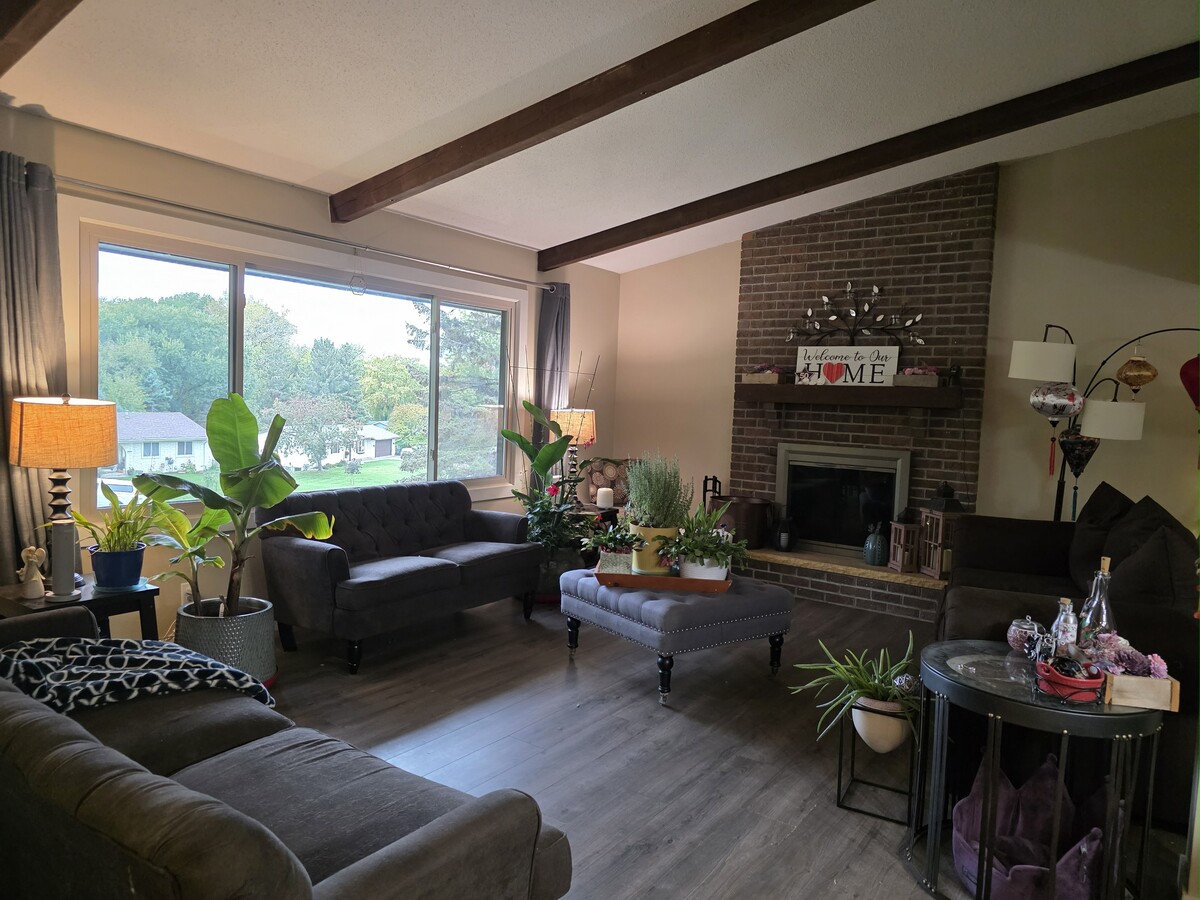 Photo - 13641 E Wellington Cres