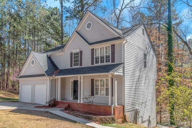 Photo - Spacious and inviting