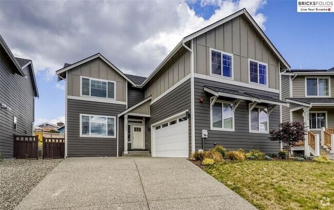 Building Photo - Banyan Grove, Bremerton: Charming 4-Bedroo... Rental