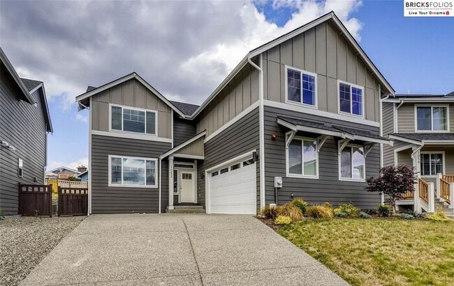 Building Photo - Banyan Grove, Bremerton: Charming 4-Bedroo... Rental