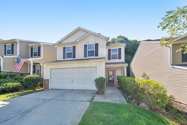 Building Photo - 2830 Mayfair Dr