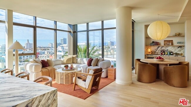 Building Photo - 700 Broadway Unit PH 822