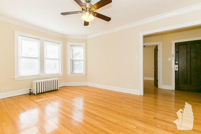 Photo - 4863 N Paulina St Unit G