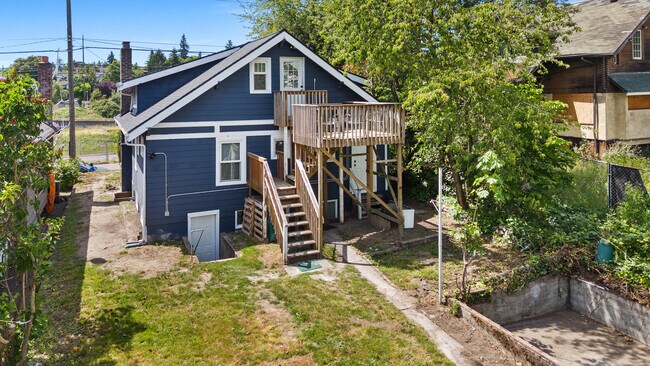 Photo - 4716 7th Ave NE