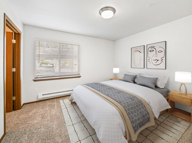 Photo - Griffin Glen II