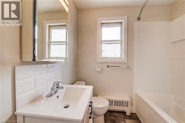 Photo - 5 Heiman St Unit 5