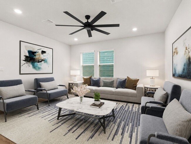 101 Elm Br Trl